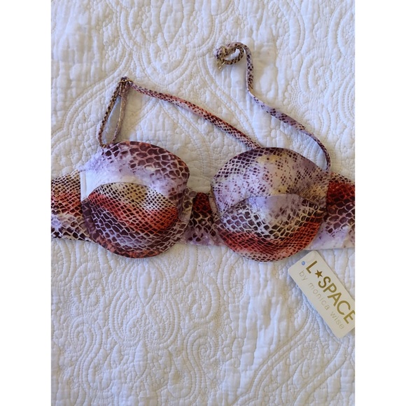 •L* Space Le Boa Bikini Top• - Picture 4 of 6